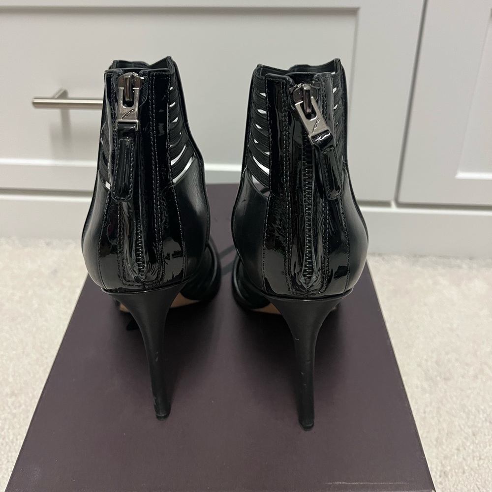B Brian Atwood Langden Gladiator Caged Heels Black Size 8.5 - Picture 4 of 12